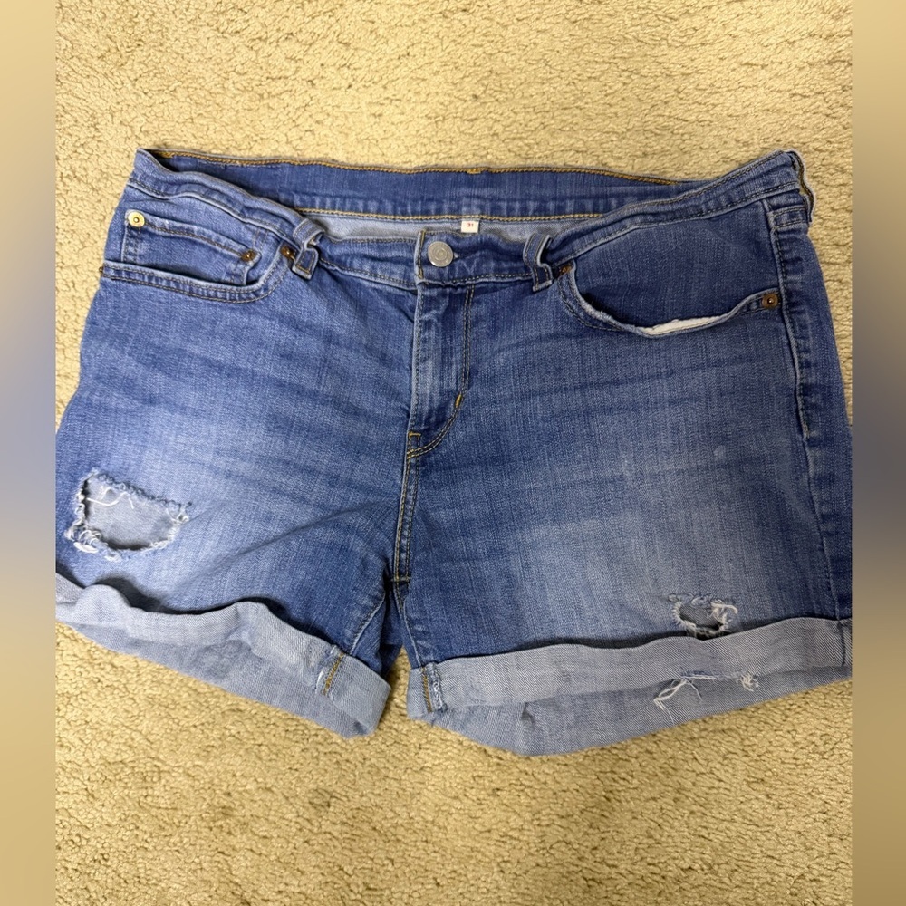 Levi's Mid Rise Blue Jean Shorts